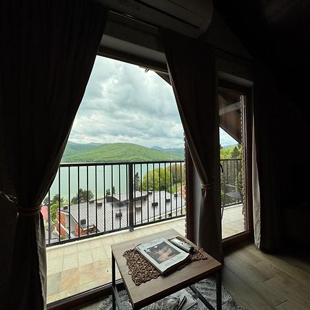 Villa Nur - Lake View Apartaments Mavrovi Anovi Eksteriør bilde
